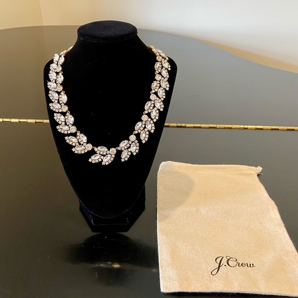 NWT J. Crew Crystal statement necklace - Picture 4 of 17
